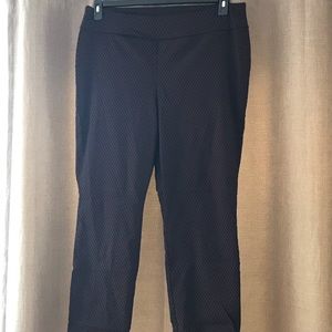 NWOT. Red and black starred pull on slacks